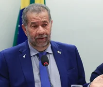 Após fraude no INSS, Lupi pede demissão do Ministério da Previdência