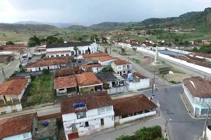 Juízes eleitorais suspendem atos de campanha em Pindoba e Boca da Mata