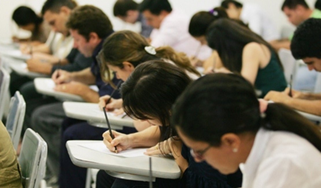 7 órgãos abrem prazo para 942 vagas nesta segunda-feira