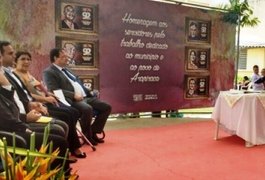 Prefeitura e Correios entregam homenagens a funcionários falecidos em novembro de 2015