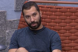 Gilberto desabafa no BBB21: 'São indiretas que você soma e não quer acreditar'