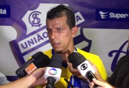 Didira causa alvoroço no CSA e se diz arrependido sobre declarações