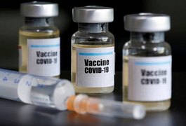 Vacina de Oxford para covid-19 é produzida em massa em 4 países