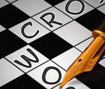 Idosa confunde obra de arte com palavras cruzadas em museu