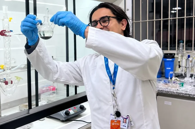 Cientista da USP natural de Girau do Ponciano desenvolve fórmula contra o câncer de próstata