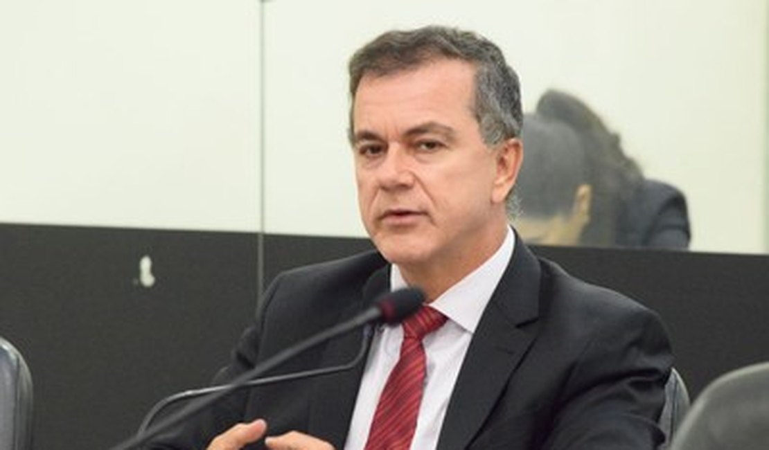 Com Marcelo Beltrão em Coruripe, Ronaldo Medeiros assume cadeira na Câmara dos Deputados