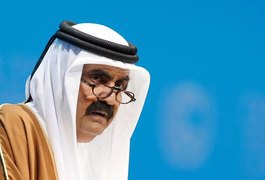 Morre aos 74 anos Sheikh Hamad bin Khalifa Al-Thani, ex-emir do Catar