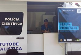 Polícia Científica faz coleta de material genético para identificação de pessoas desaparecidas, em Arapiraca