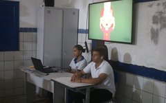 Debate sobre Maio Laranja, em São Sebastião