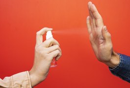 Mulheres podem comprar e usar spray de pimenta para defesa pessoal a partir de hoje