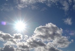 Previsão aponta para final de semana com sol entre nuvens e possibilidade de chuvas rápidas em Alagoas