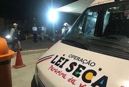 Mais de 200 veículos abordados e duas pessoas presas durante operação Lei Seca em Arapiraca