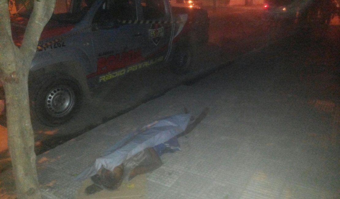 Morador de rua morre após sofrer ataque cardíaco em Arapiraca