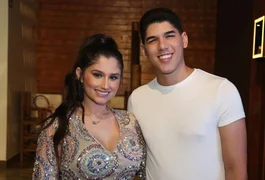 Ingra Soares anuncia fim do casamento de seis anos com Zé Vaqueiro