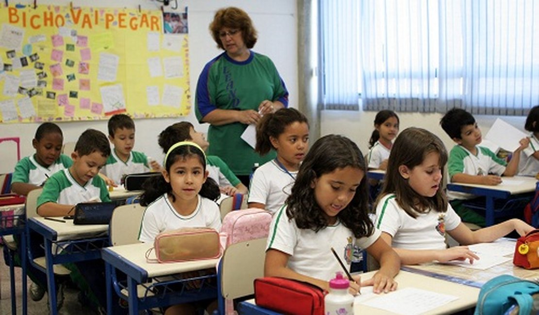 STF decide manter idade mínima para ingresso no ensino fundamental