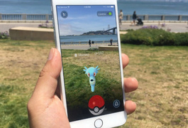 'Pokémon Go' já preocupa pais e entidades de proteção à infância
