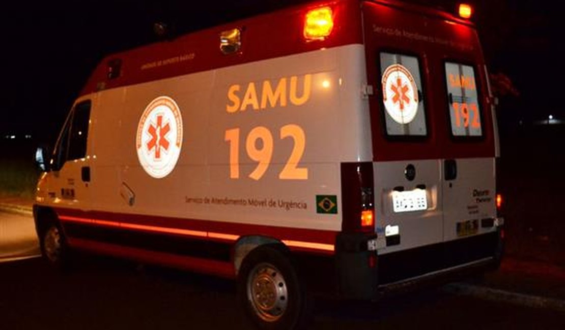 Homem é levado para a UE do agreste após ser esfaqueado na cabeça e no abdômen