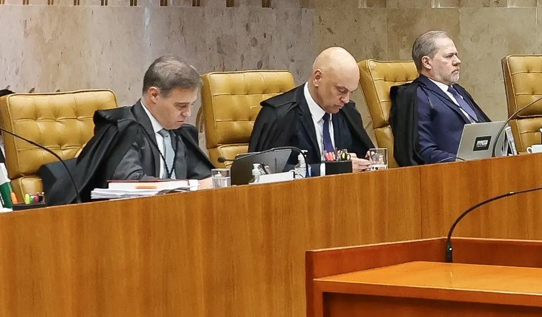 Moraes acusa Mendonça de querer incluir seu nome em delação de Vorcaro