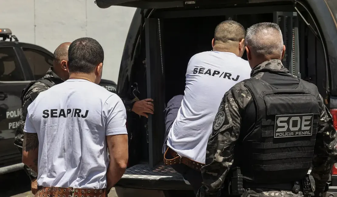 Chefes do Comando Vermelho são transferidos para presídios federais
