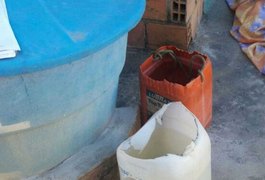 Homem é achado morto com cabeça em balde d’água e garrafa de cachaça