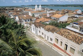 Idoso morre após cair da torre de igreja em Penedo
