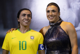 Alagoana Marta é homenageada com estátua de cera no Museu da Seleção Brasileira