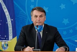 Bolsonaro diz que auxílio emergencial começa a ser pago na próxima semana