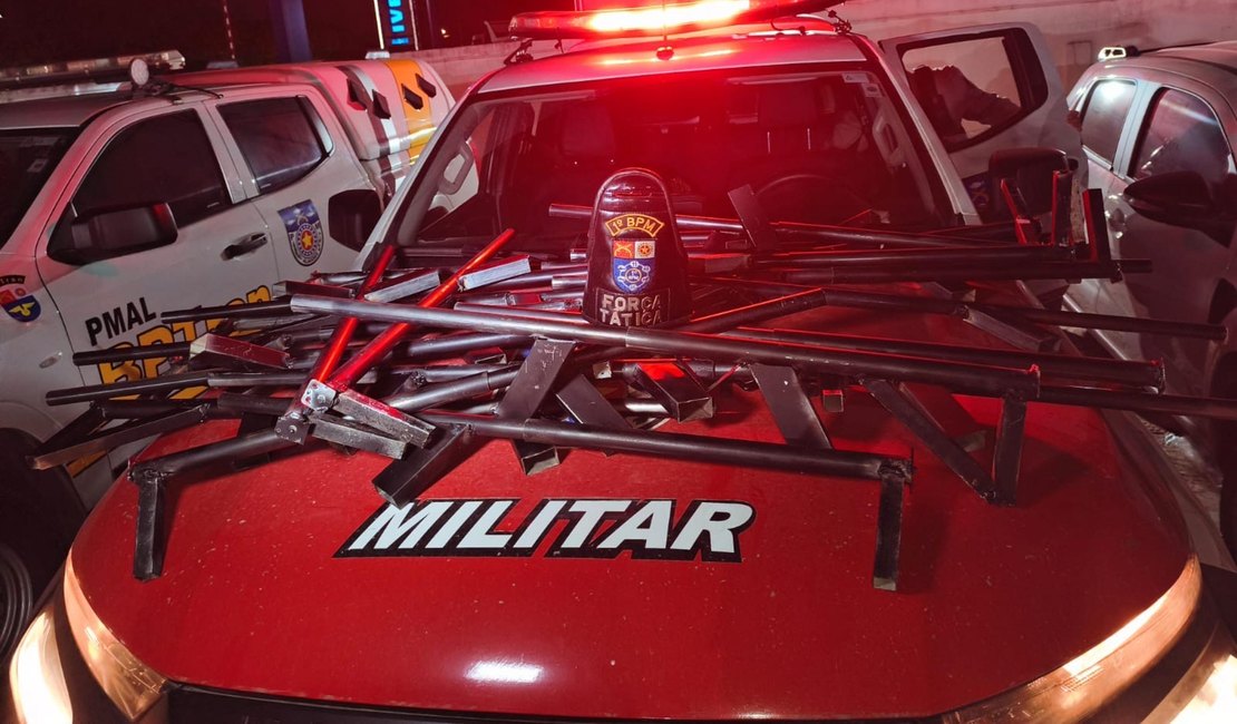 PM prende foragidos da Justiça e apreende 26 armas durante ocorrências em Maceió