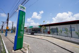 Criança é ferida por disparo de arma de fogo enquanto brincava em casa de vizinho