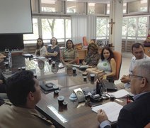 Comando da Polícia Comunitária se reúne com reitor da Ufal