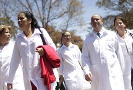 Defensoria Pública pede à Justiça manutenção de regras do Mais Médicos