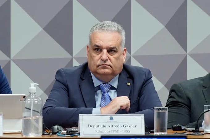 Alfredo Gaspar diz que sanções dos EUA reforçam alertas feitos na CPMI do INSS sobre possíveis conexões com o crime organizado