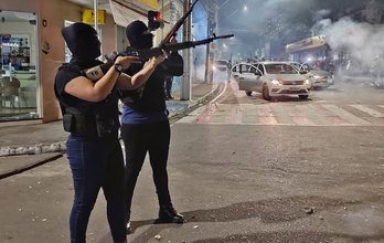 POLÍCIA SIMULA OPERAÇÃO DE ENFRENTAMENTO A ASSALTO A BANCOS EM ARAPIRACA