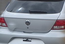 Carro novo sem placa pode ser guinchado; entenda