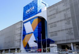 Trabalhadores nascidos em abril podem sacar auxílio emergencial