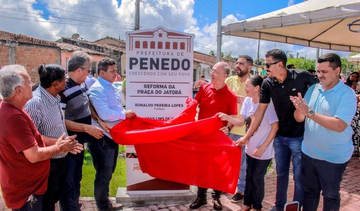 Ronaldo Lopes inaugura Praça do Jatobá e anuncia mais investimentos para a comunidade