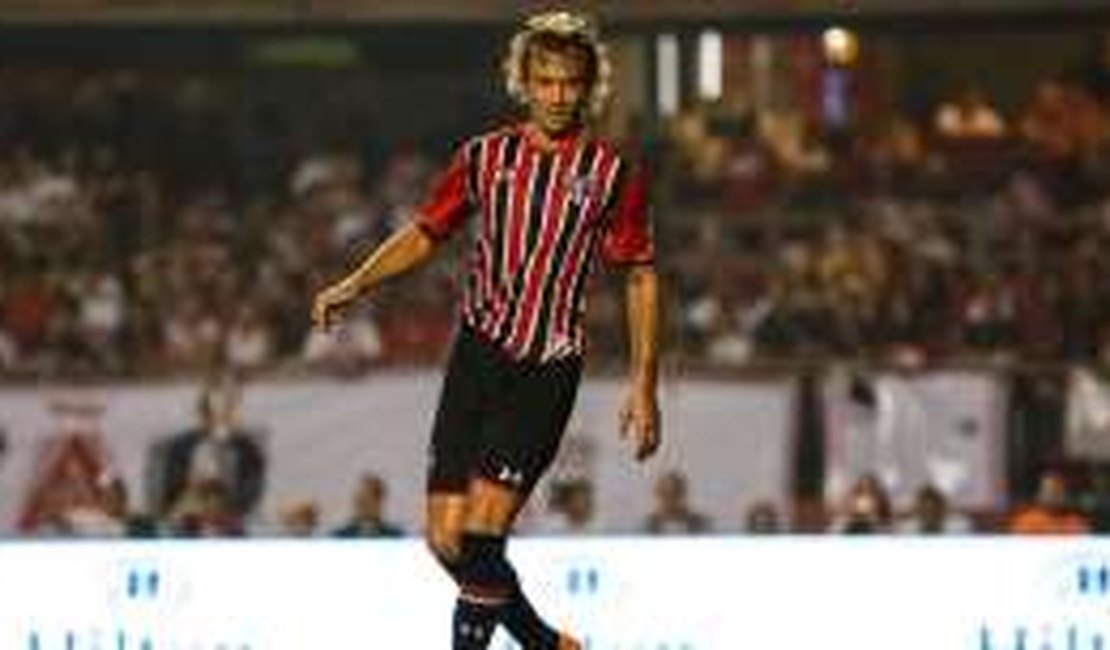 São Paulo quer Diego Lugano no elenco em 2016