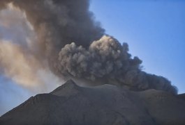 Peru entra em estado de emergência nos arredores de vulcão em erupção