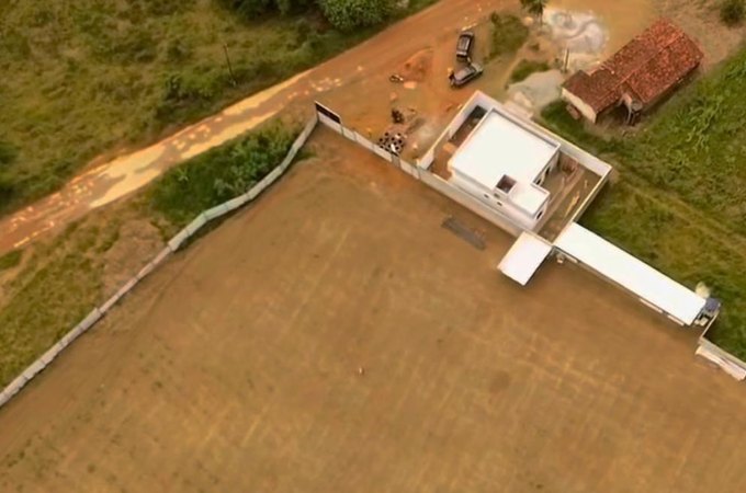 Vereador denuncia suposta obra inexistente de escola avaliada em R$ 7,8 milhões na Bahia