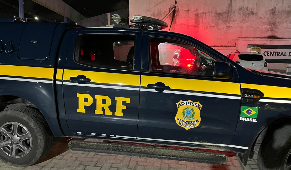 PRF prende homem com motocicleta adulterada em Rio Largo