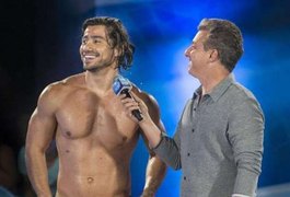 Luciano Huck tenta devolver dinheiro de golpe a Mariano