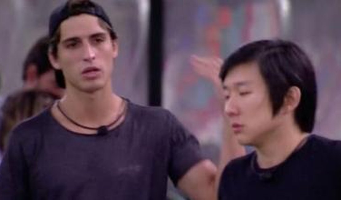 Pyong revela como foi conversa com Prior fora do BBB20