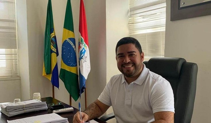 Prefeito de Viçosa anuncia realização de concurso público