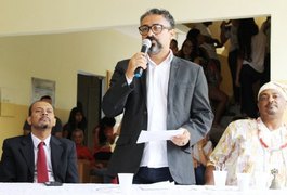 Ex-reitor da Uneal diz ter sido agredido durante evento pela democracia em Arapiraca