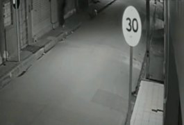 Imagens de câmeras mostram momento em que professor é assassinado no Agreste pernambucano