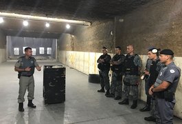 Oficial da PM de AL ministra instrução sobre baixa luminosidade à PM de São Paulo