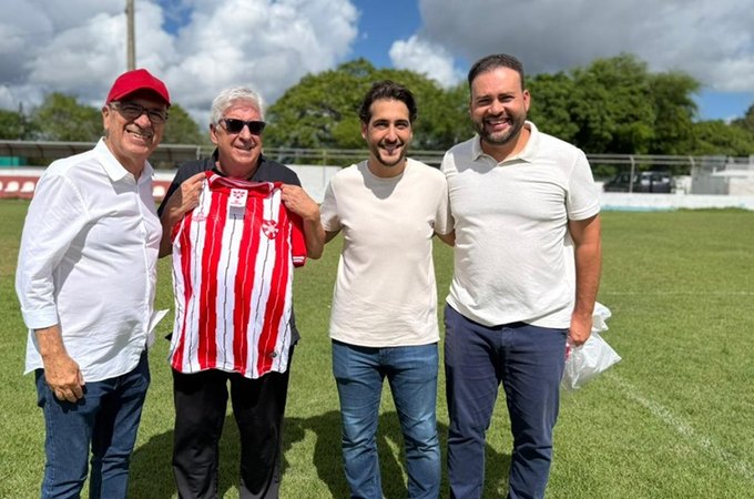 Vila Galé visita Penedo e cidade fica mais perto de receber resort de luxo com apoio de Ronaldo Lopes e Guilherme Lopes