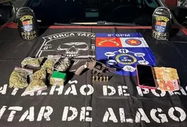 Ação da PM apreende armas de fogo e drogas, em Maceió