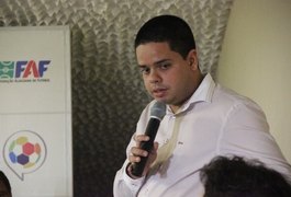 Presidente Bruno Euclides participa do I Fórum do Futebol Alagoano, em Maceió