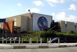 Rede Globo deverá demitir cerca de 700 funcionários ainda este mês
